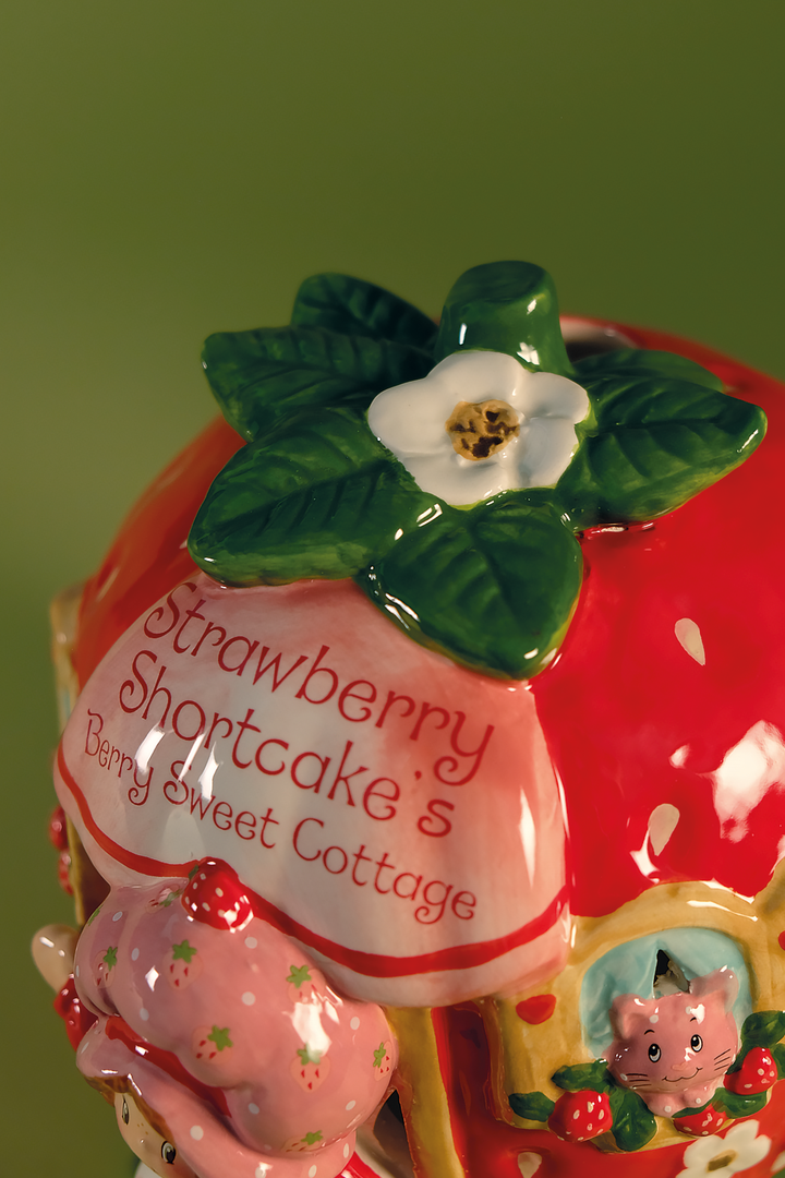 Strawberry Shortcake's Berry Sweet Cottage