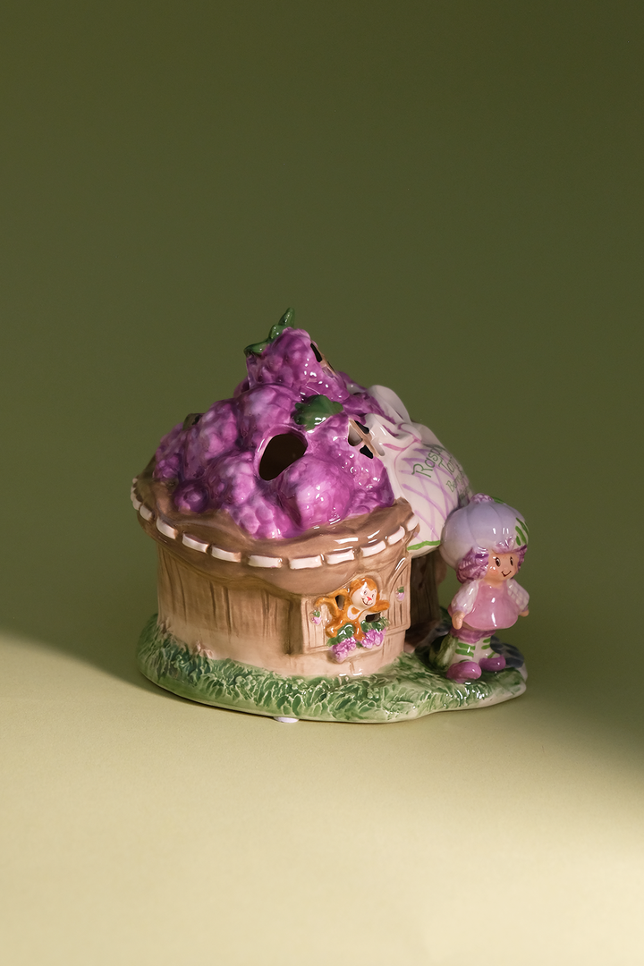 Raspberry Tart's Berry Sweet Hideaway Candle House