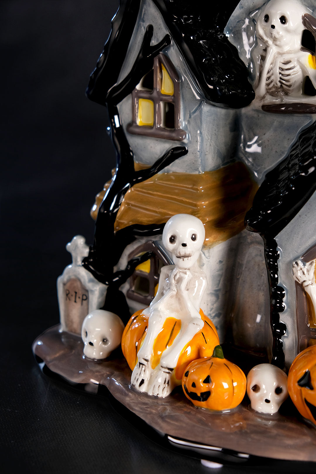 Boneyard Manor Candle House