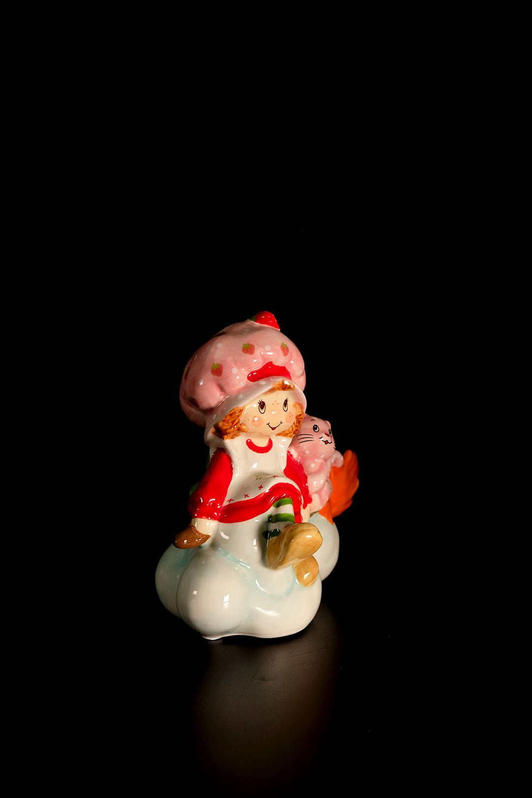 Strawberry Shortcake on the Cloud Figurine