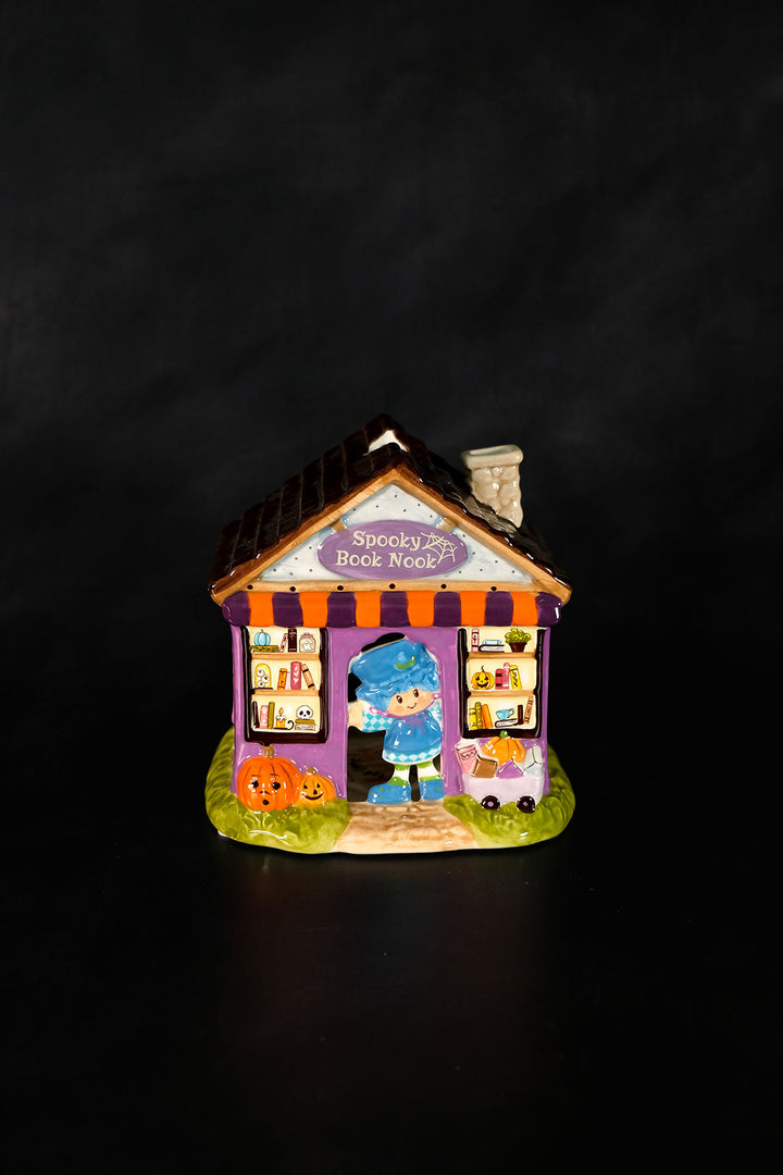 Blueberry Muffin Spooky Book Nook Candle House
