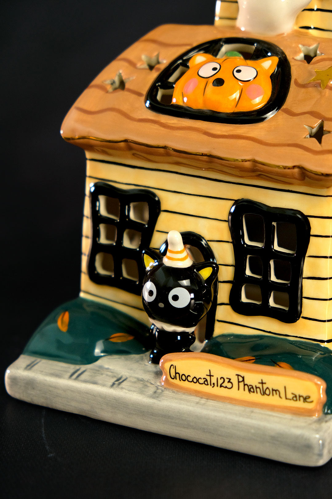 Chococat Halloween Village Candle House