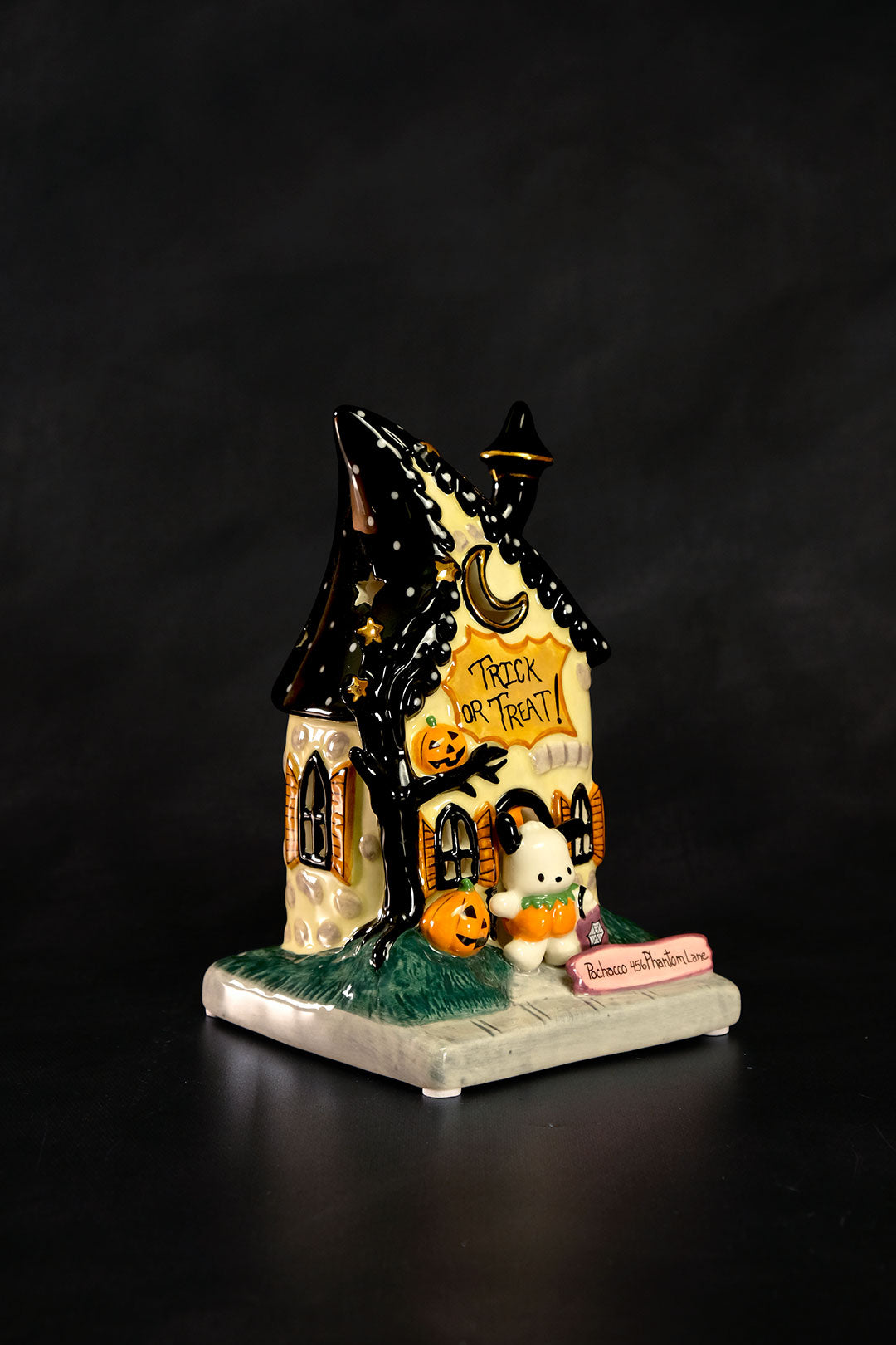 Pochacco Trick or Treat Candle House