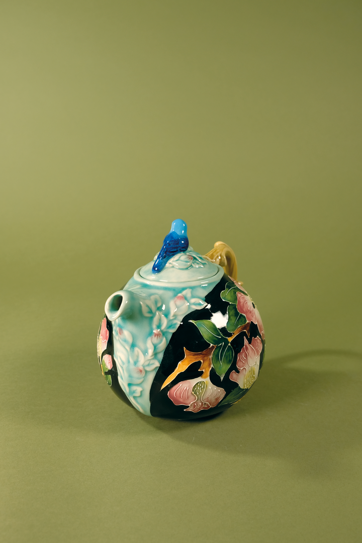 Icing on the Cake - Dogwood Teapot