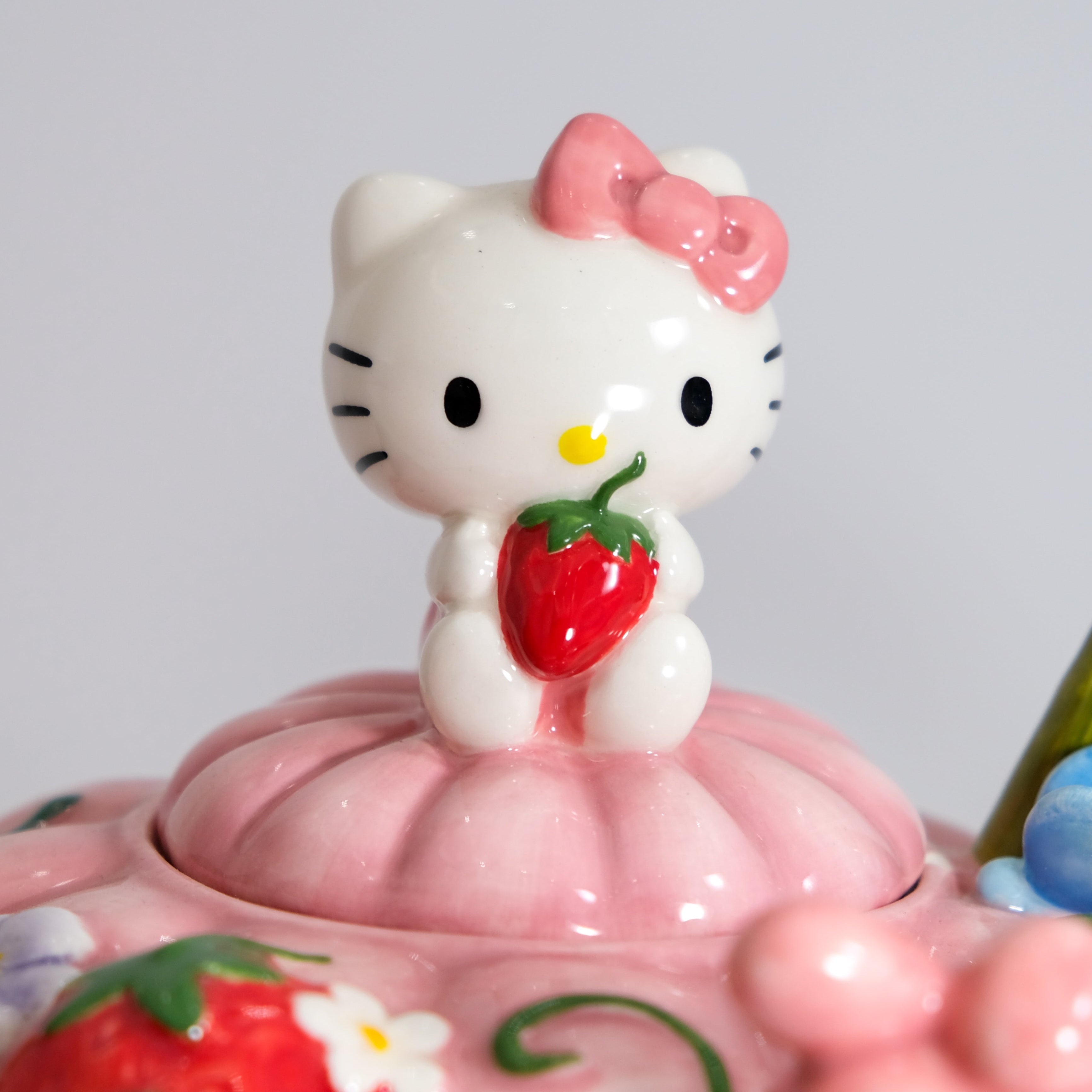 Hello Kitty and My Melody Strawberry Tea Pot