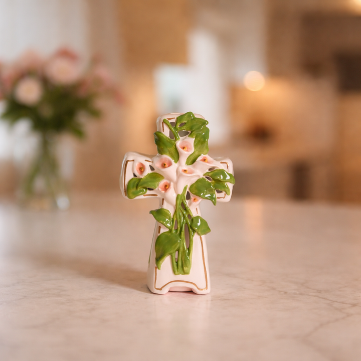 Lily Cross Tealight Holder in White