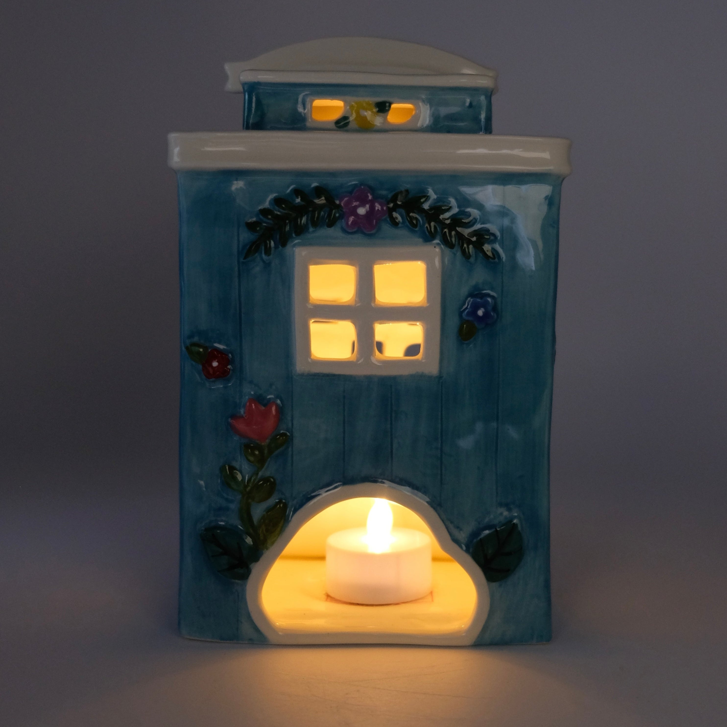 Clayworks Hello Kitty Floral Garden Shop Candle House - Thumbnail 3