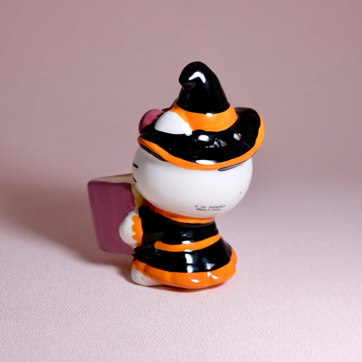 Hello Kitty Spooky Library Salt & Pepper set