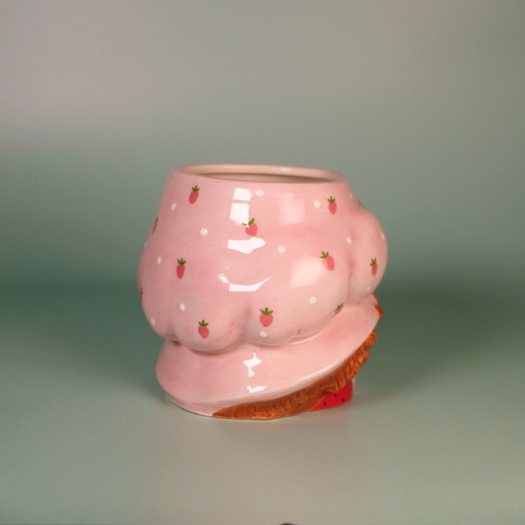 Strawberry Shortcake Figural Planter