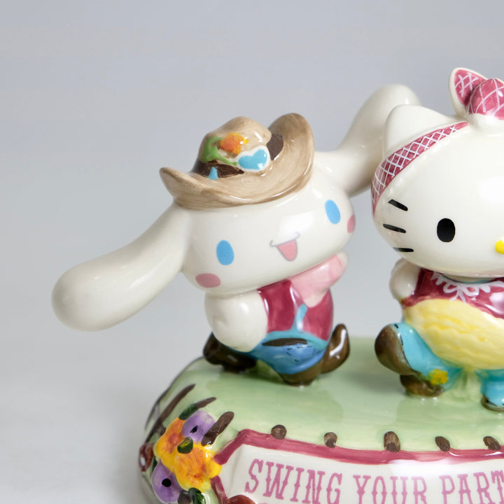 Hello Kitty and Cinnamoroll Swing Your Partner Figurine