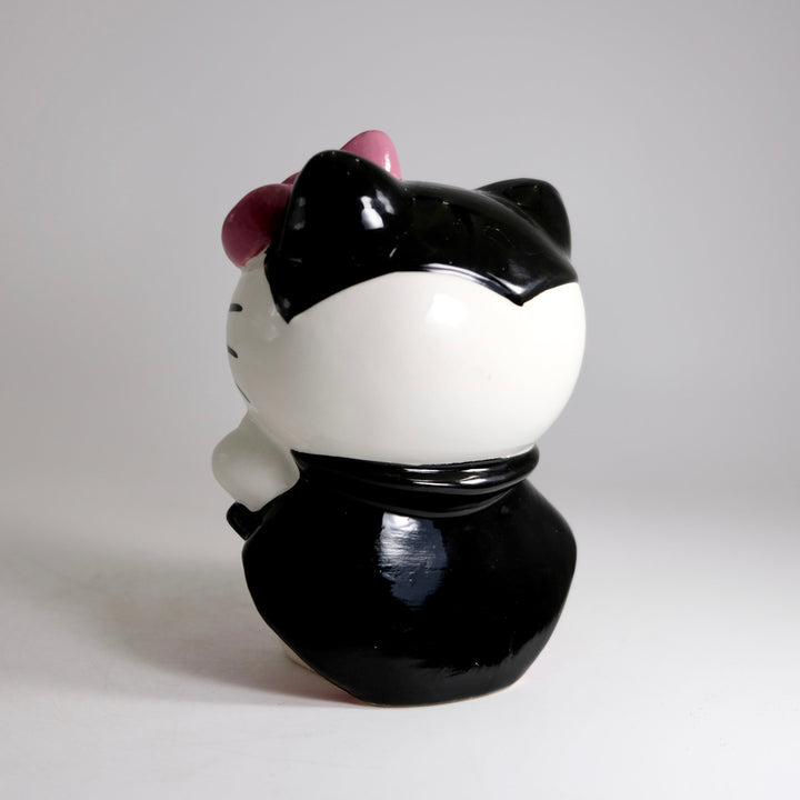 Hello Kitty Vampire Countess Figurine
