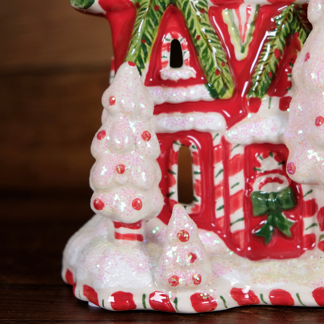 Candy Cane Inn Candle House