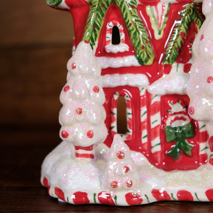 Candy Cane Inn Candle House
