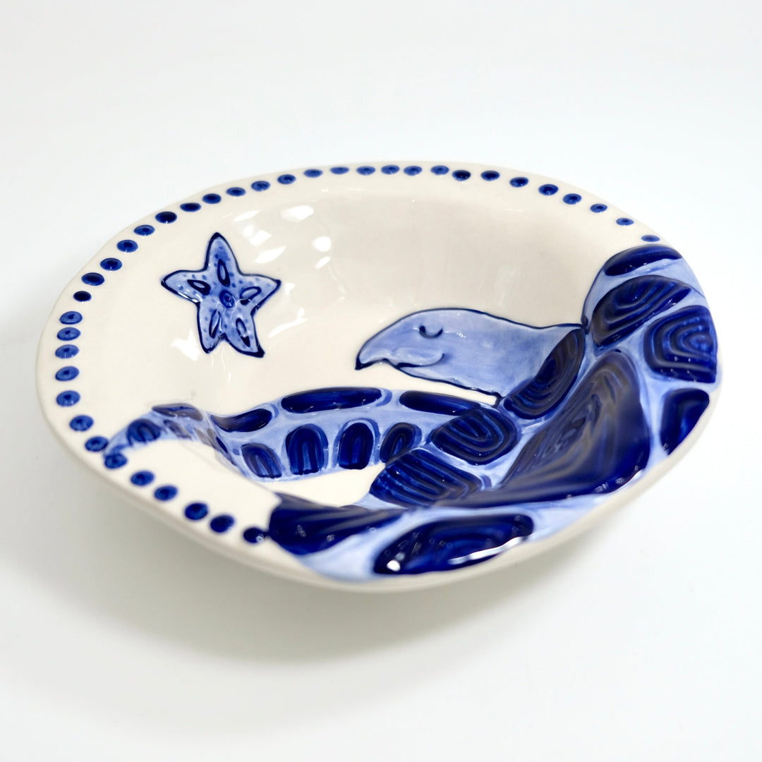 MAGIC SEA TURTLE SOUP BOWL - COBALT BLUE
