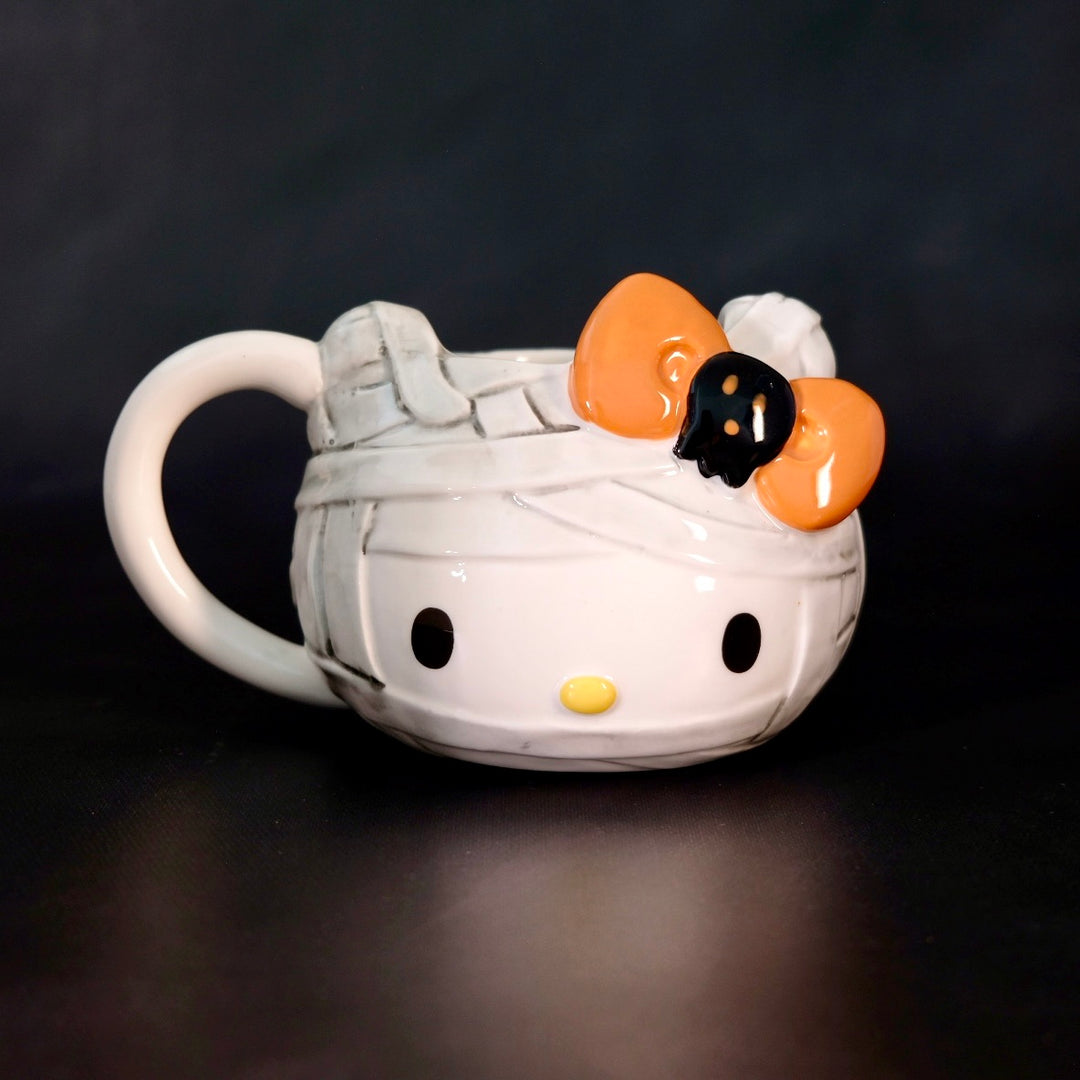 HELLO KITTY MUMMY MUG & FIGURINE SET