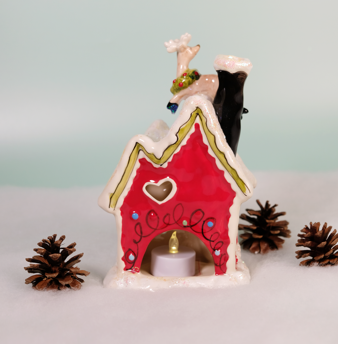 ReindeerVille - Happy Holiday Deer Candle House