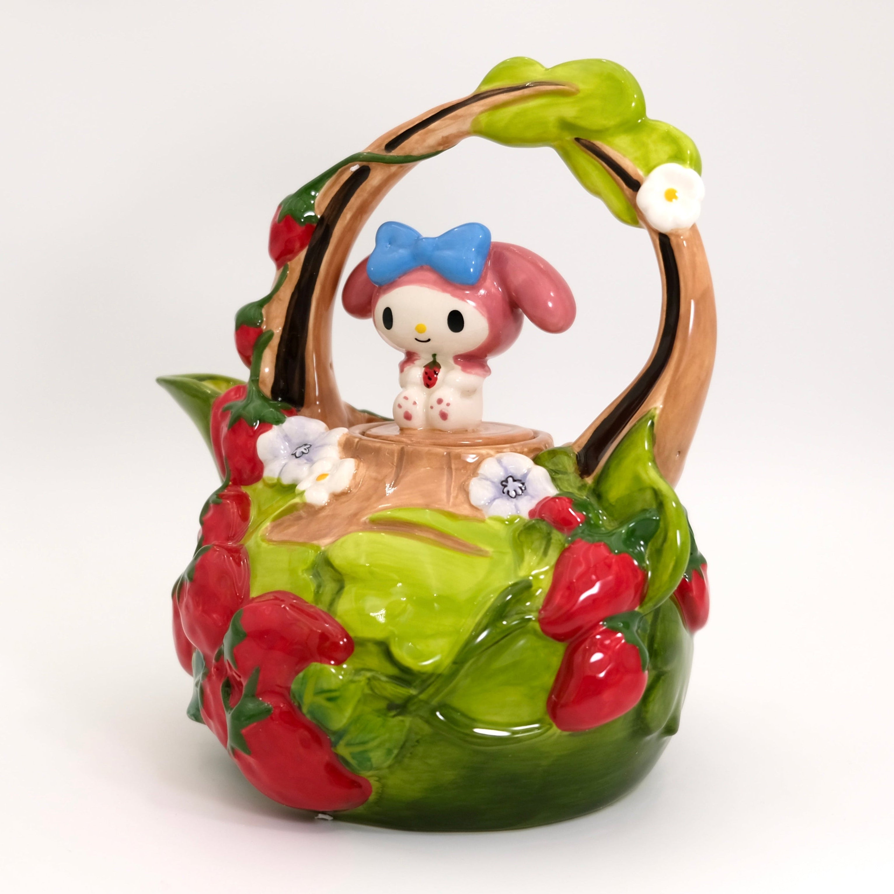 MY MELODY STRAWBERRY GARDEN TEAPOT
