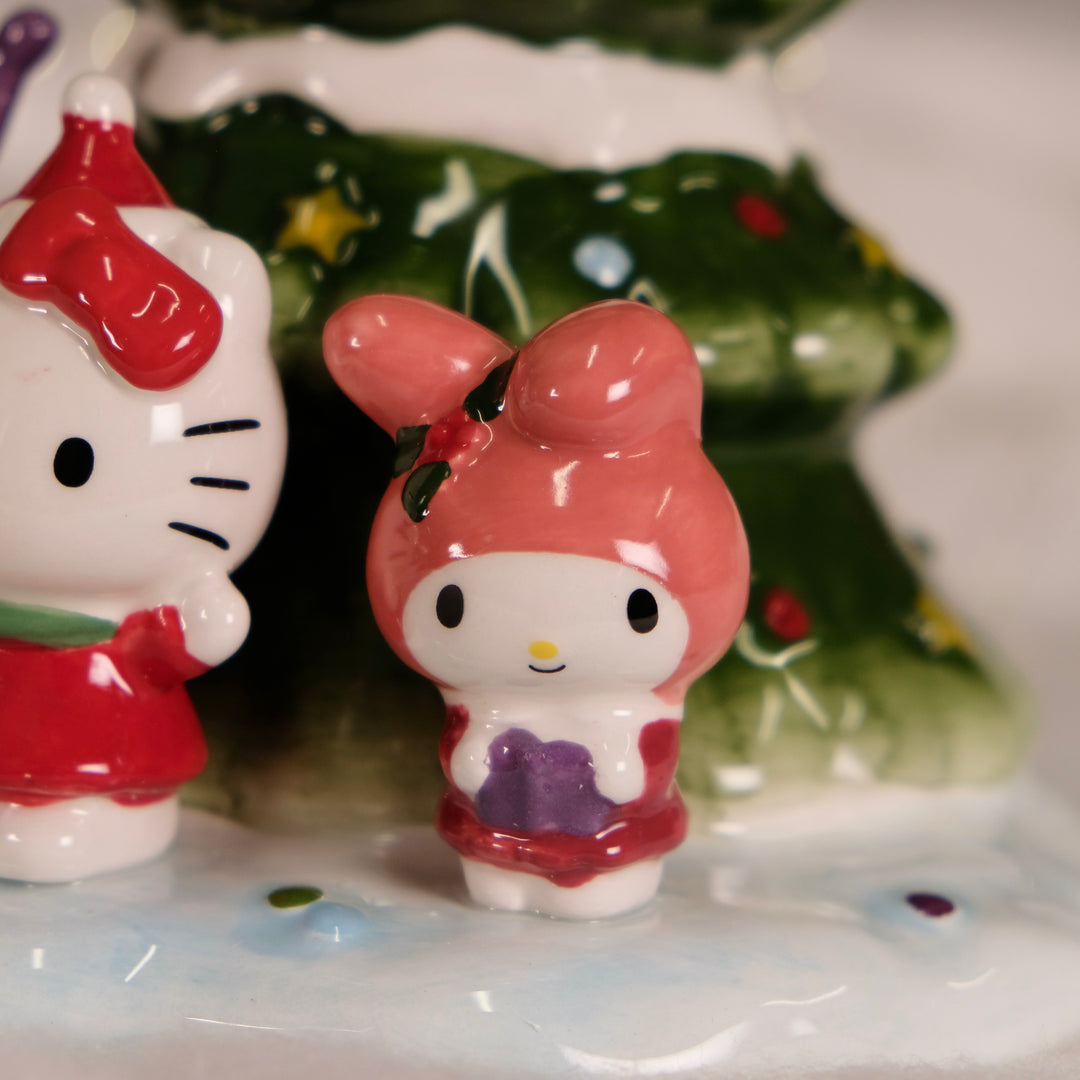 HELLO KITTY AND FRIENDS CAROLING AROUND THE TREE FIGURINE
