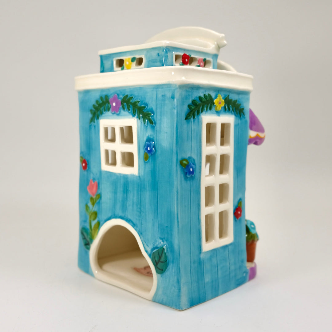 Clayworks Hello Kitty Floral Garden Shop Candle House