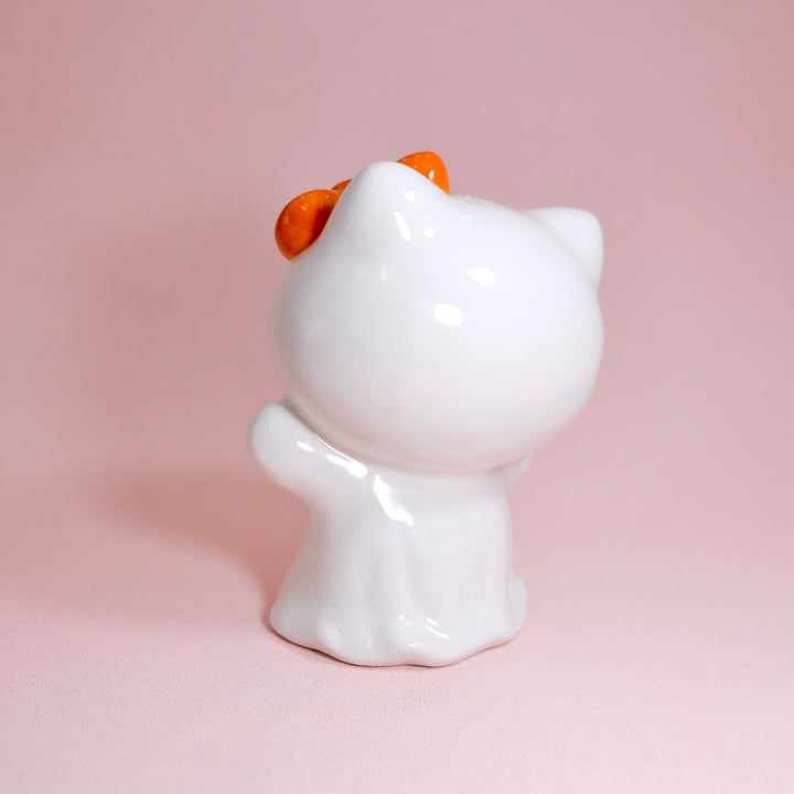 Hello Kitty Boo Banner Figurine