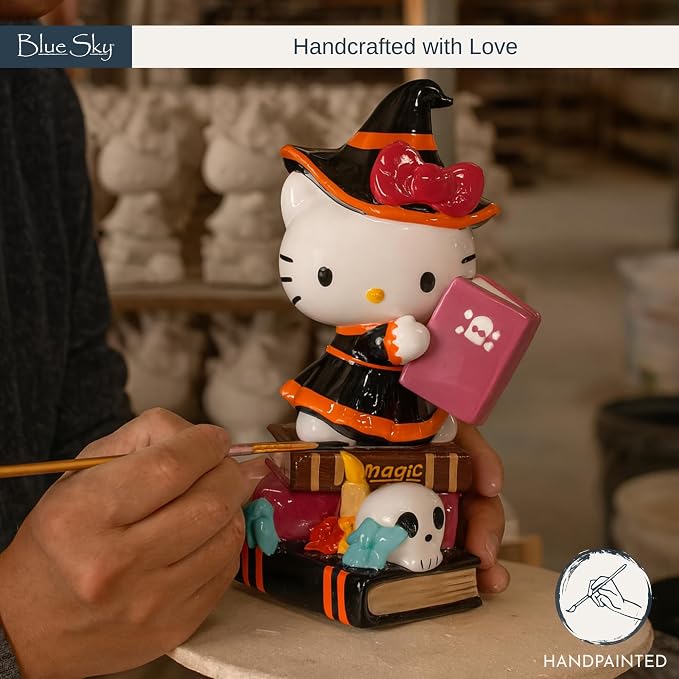 Hello Kitty Spooky Library Figurine