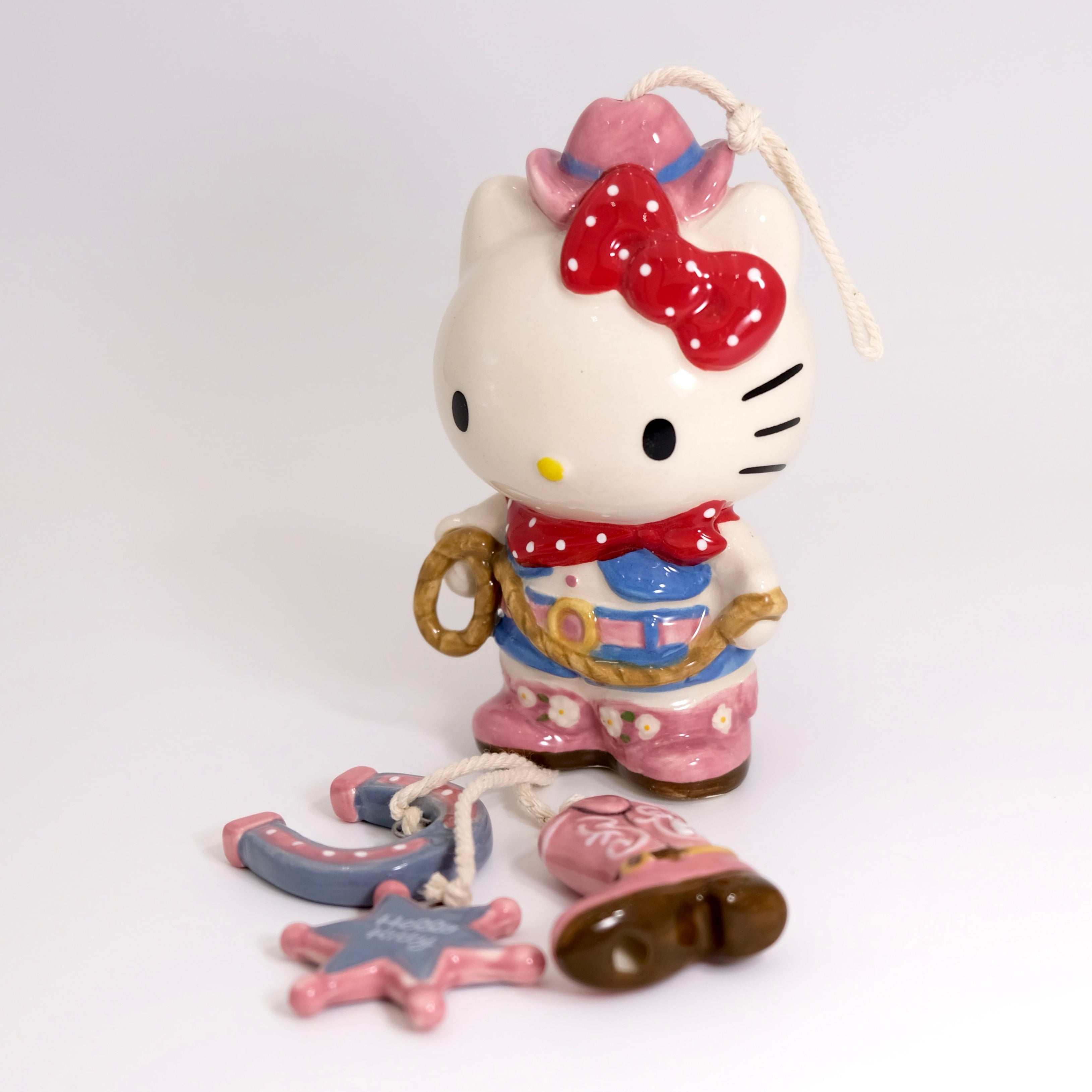 Blue Sky Clayworks Hello Kitty Wreath Tealight Holder - Thumbnail 4