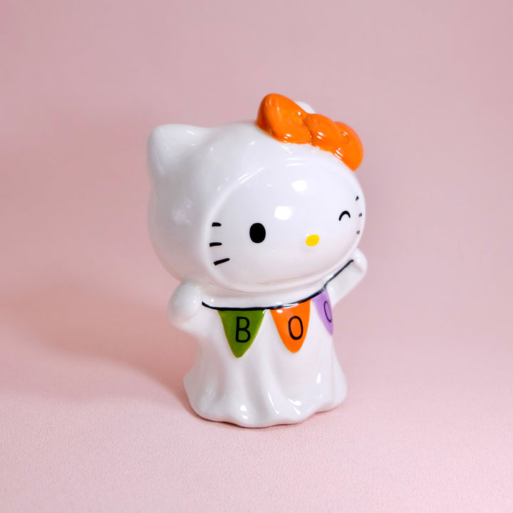 Hello Kitty Boo Banner Figurine