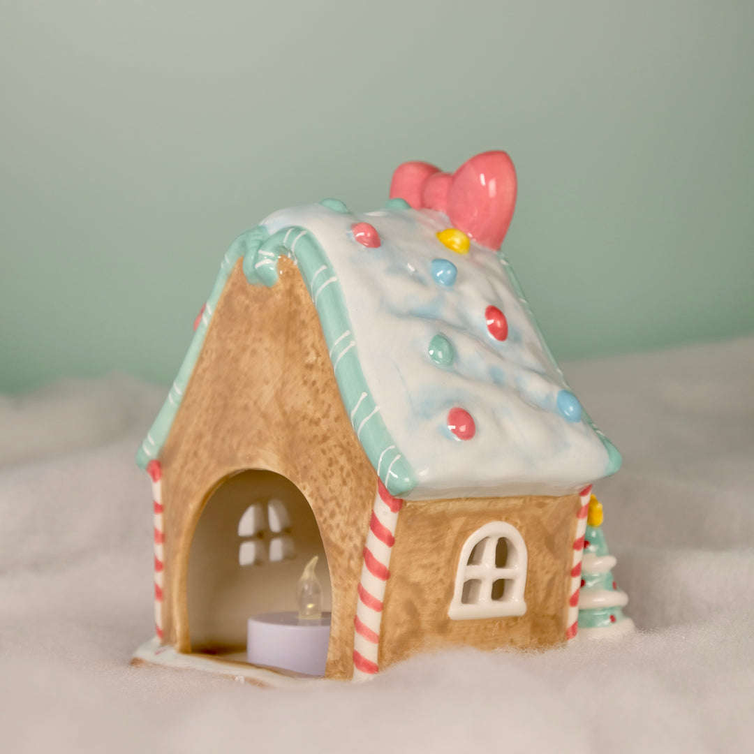 CHRISTMAS HELLO KITTY & FRIENDS CANDLE HOUSE
