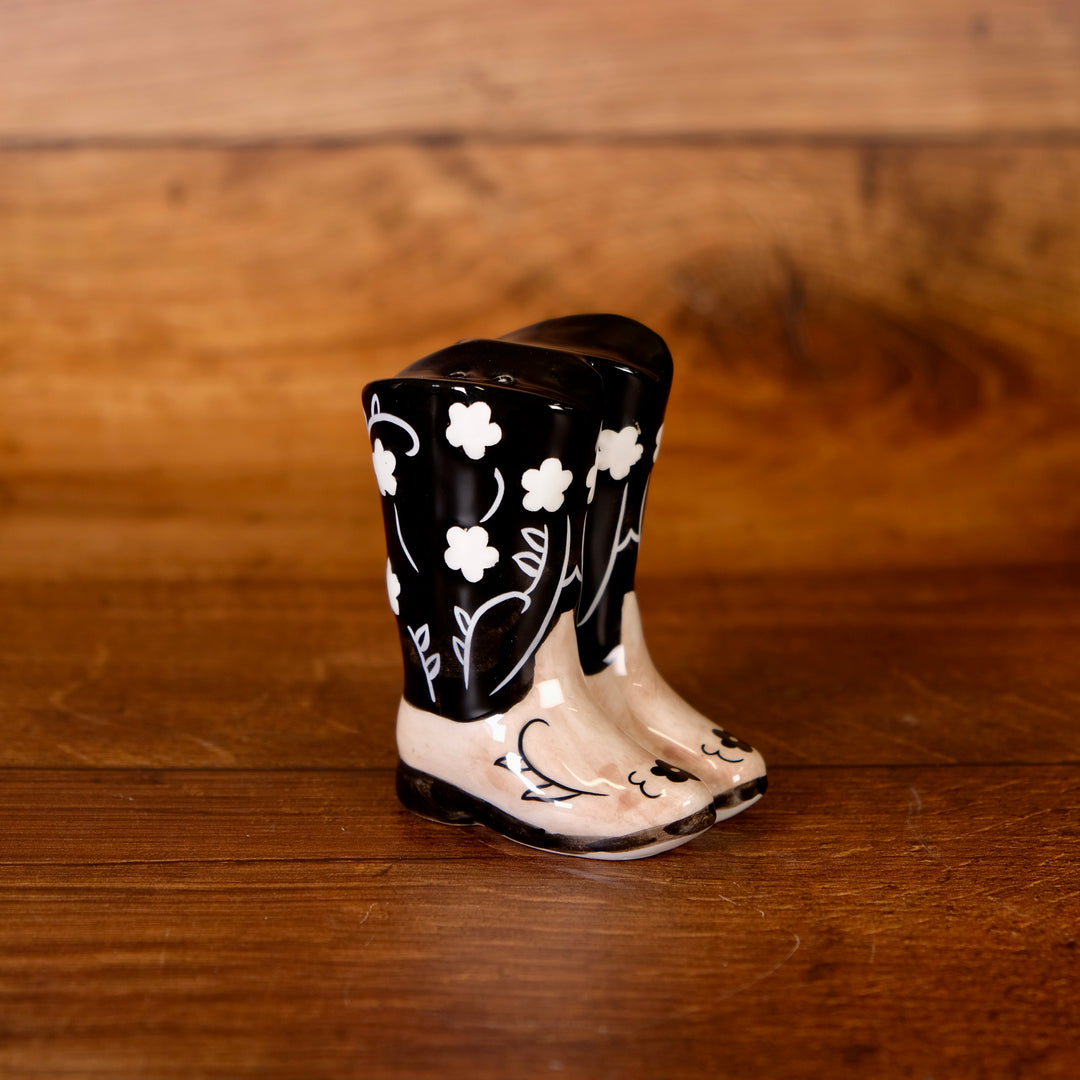 COWBOY HAT AND BOOTS S&P SET
