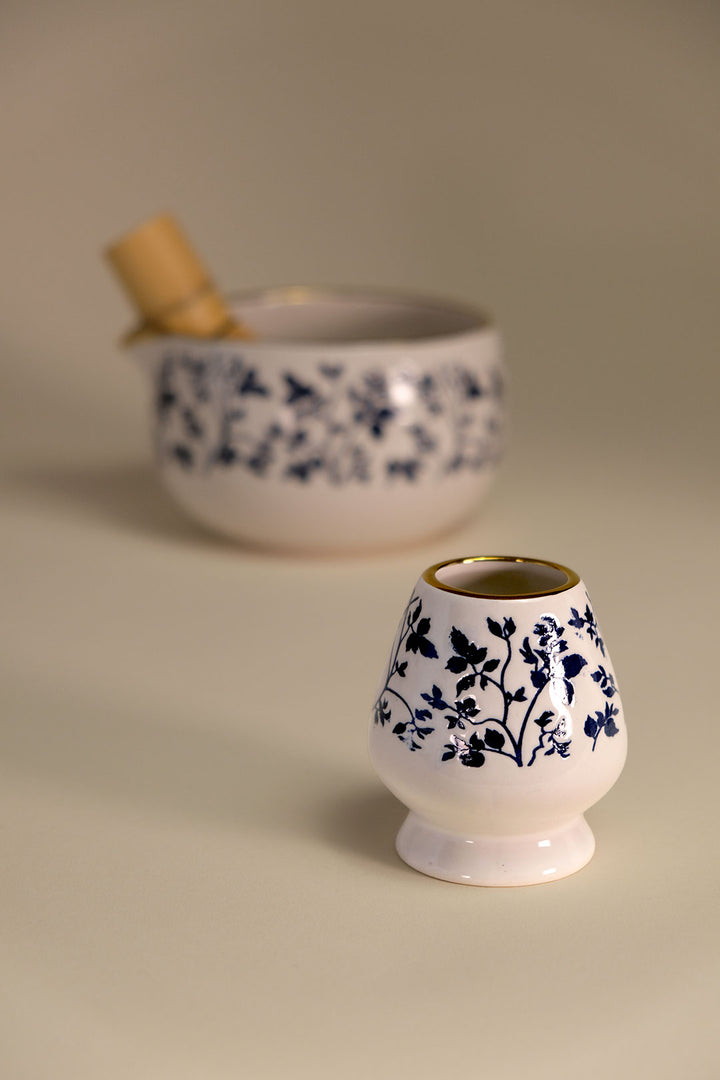 White and Navy Blue Leaf 5" Matcha Tea Set