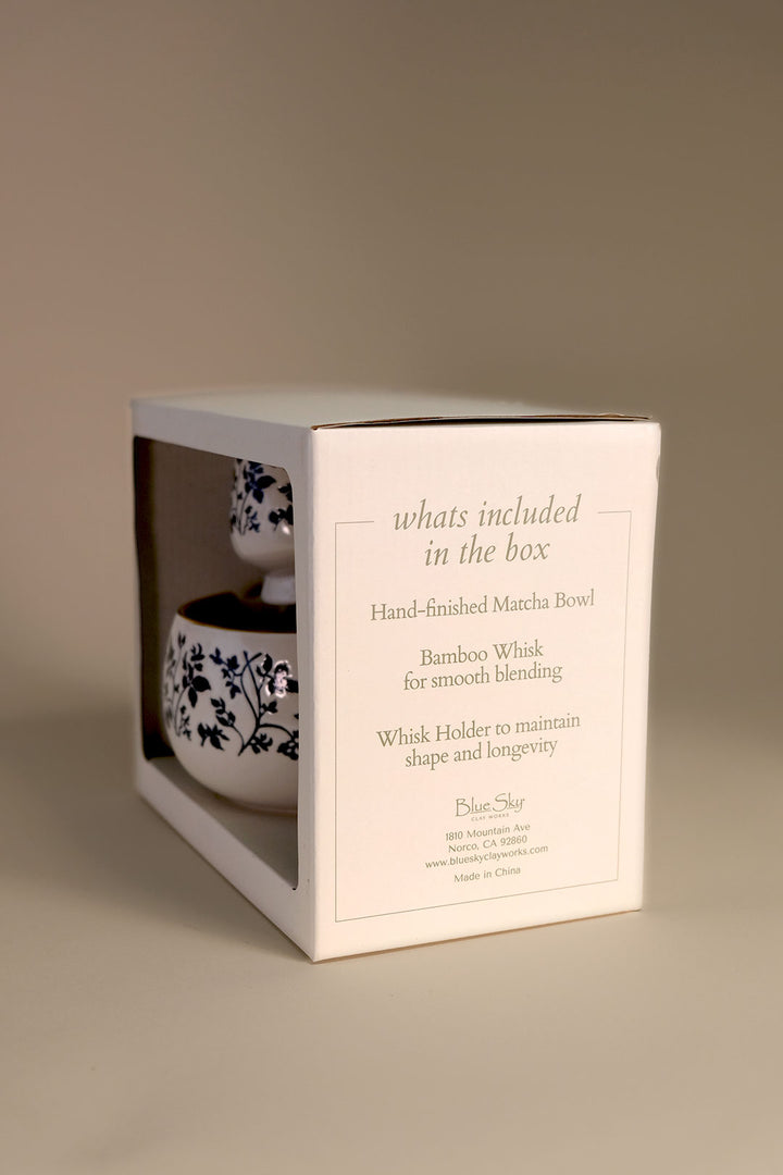 White and Navy Blue Leaf 5" Matcha Tea Set