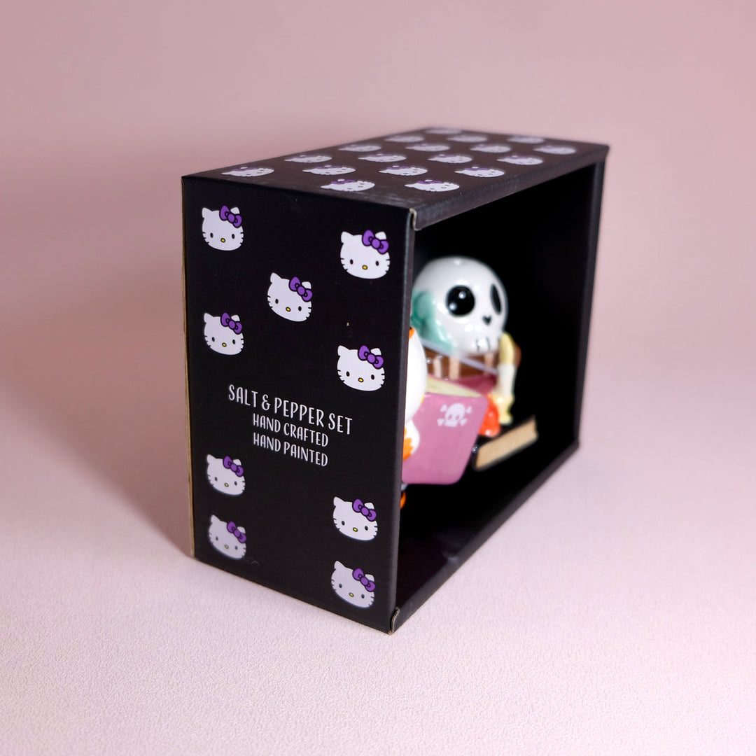 Hello Kitty Spooky Library Salt & Pepper set
