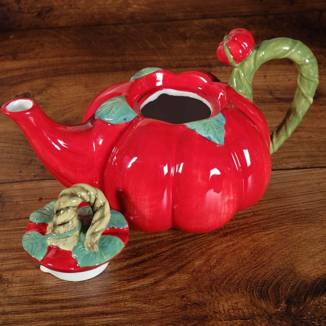 Valentine's Tomato Teapot