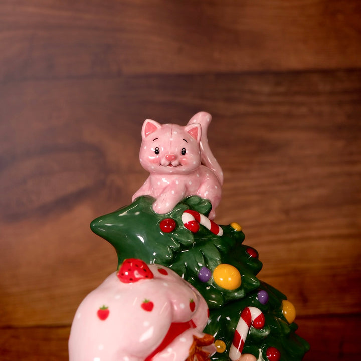 Strawberry Shortcake Falling for Cuteness Cookie Jar