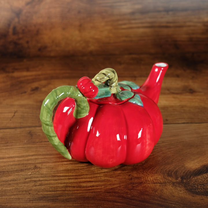 Valentine's Tomato Teapot