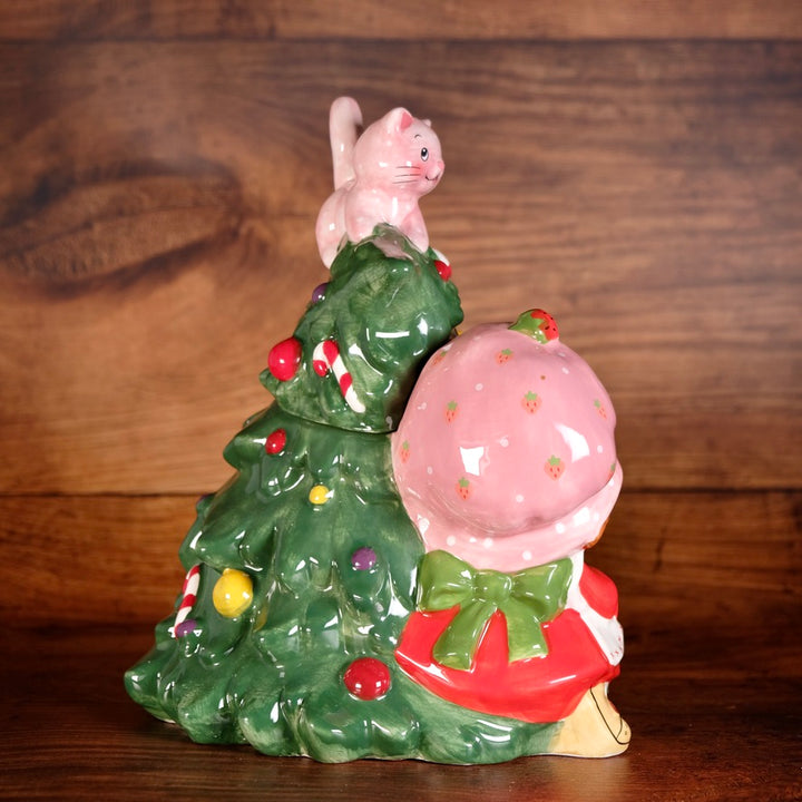 Strawberry Shortcake Falling for Cuteness Cookie Jar