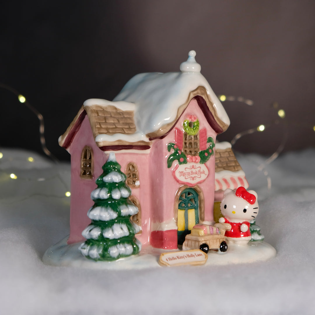 Hello Kitty's Merry Book Nook Candle House
