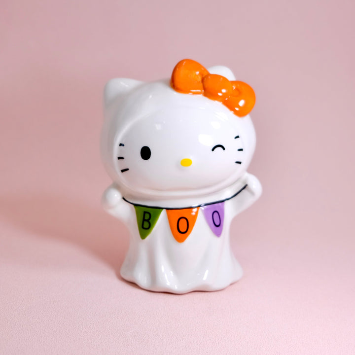 Hello Kitty Boo Banner Figurine
