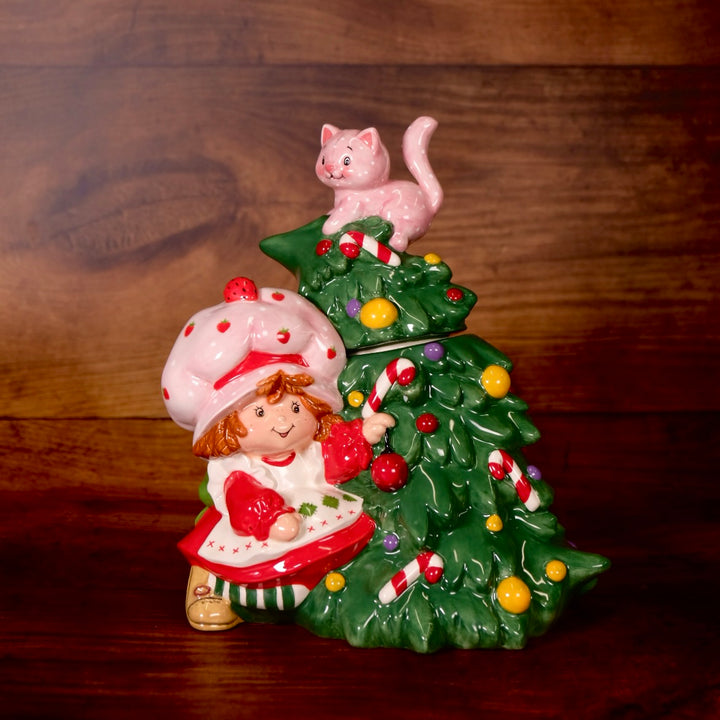 Strawberry Shortcake Falling for Cuteness Cookie Jar
