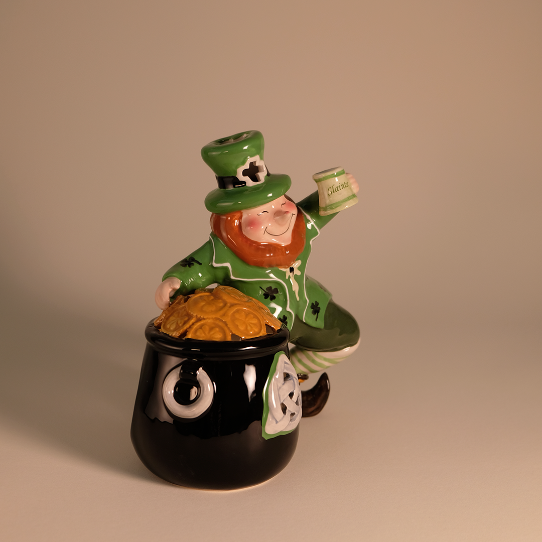 Finnigan O'Fig Dancing A Wee Jig Tealight Holder- Irish