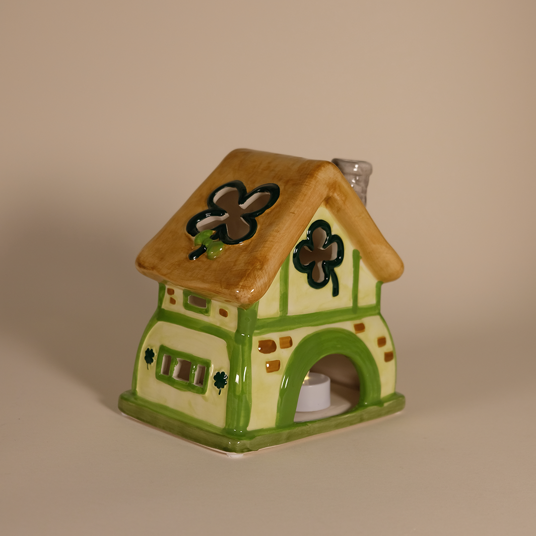 Hello Kitty Lucky Shamrock Candle House