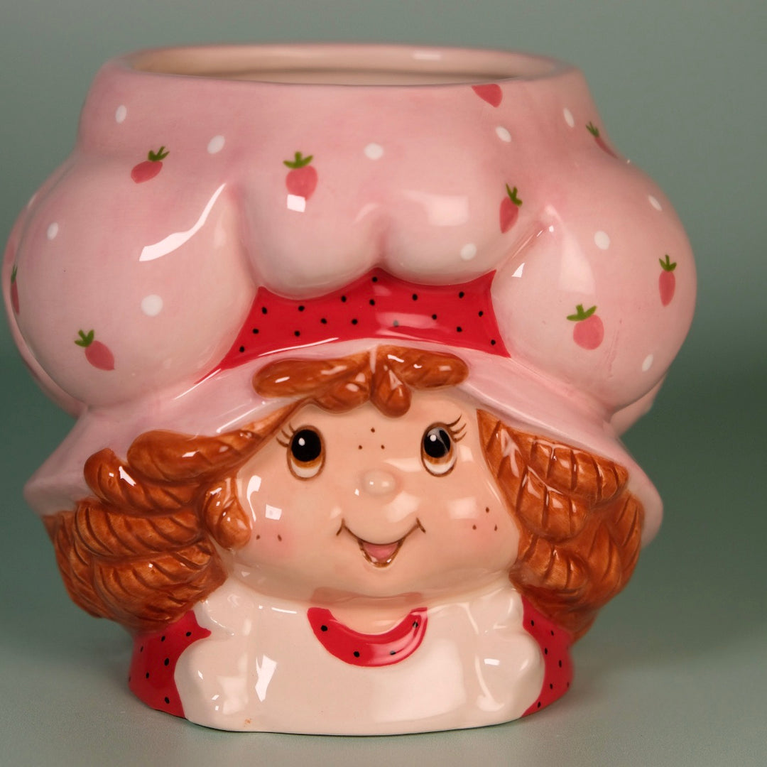 Strawberry Shortcake Figural Planter