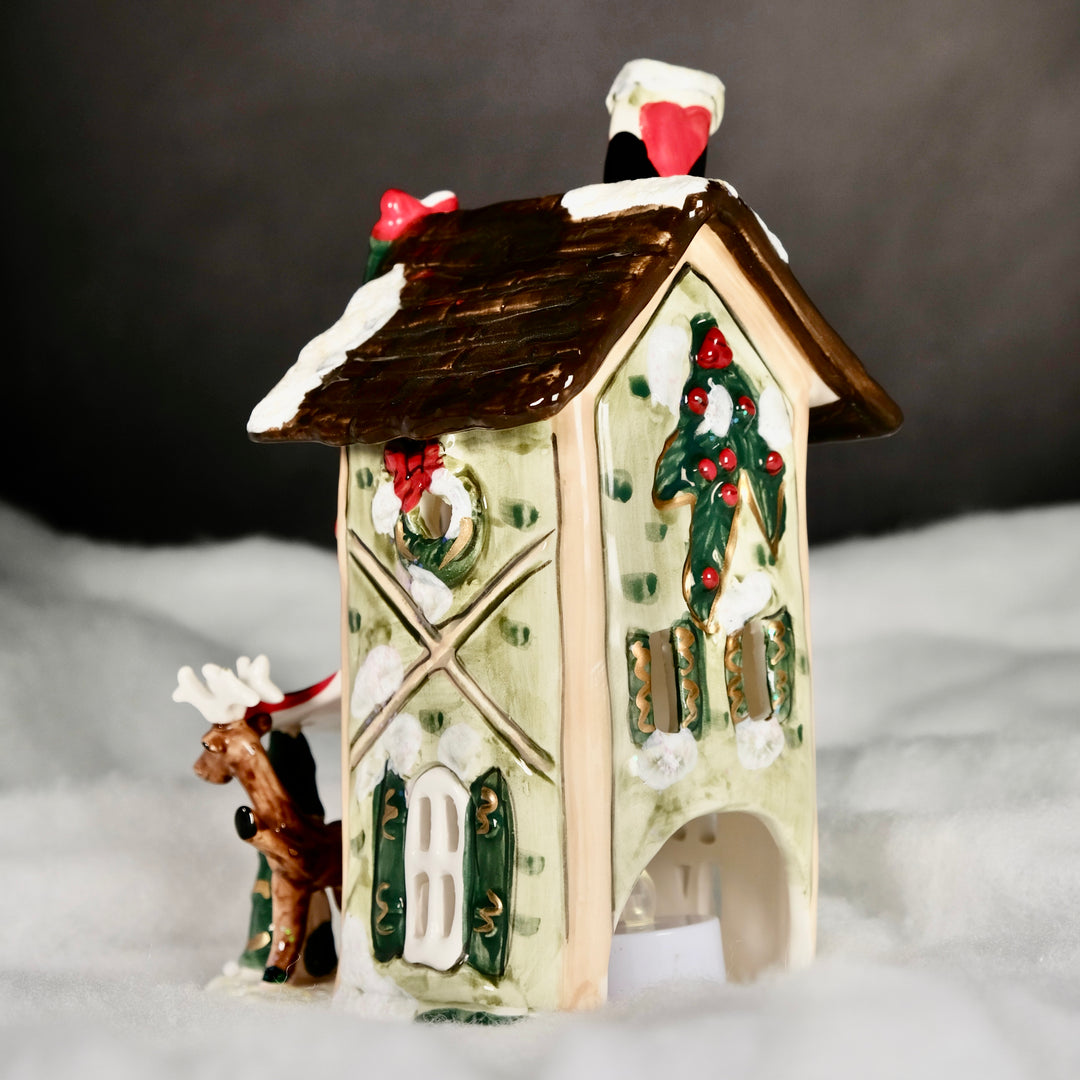 ReindeerVille - Comet & Vixen's Hotel Candle House