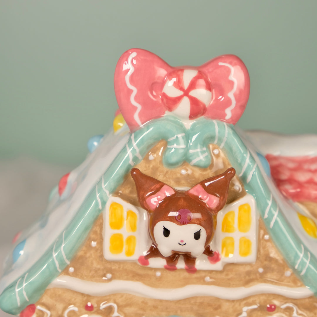 CHRISTMAS HELLO KITTY & FRIENDS CANDLE HOUSE