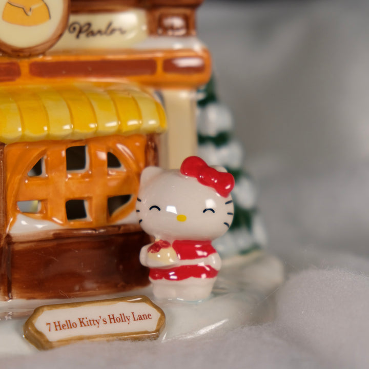 Pompompurin Pudding Parlor Candle House