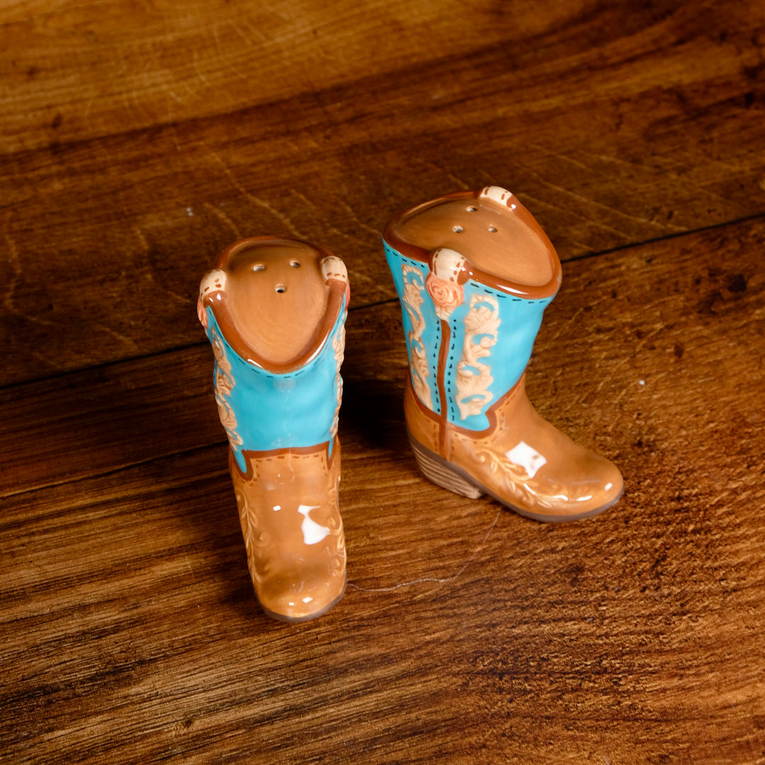 COWBOY BOOT SALT & PEPPER SET