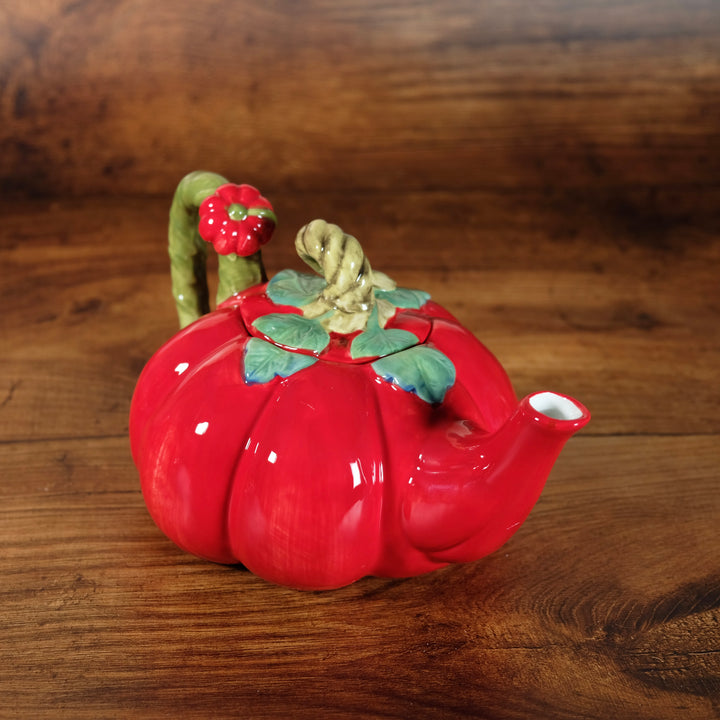 Valentine's Tomato Teapot