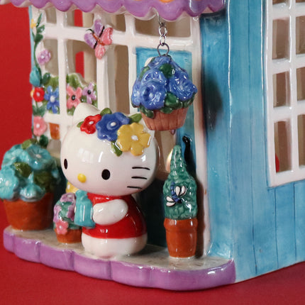 Clayworks Hello Kitty Floral Garden Shop Candle House