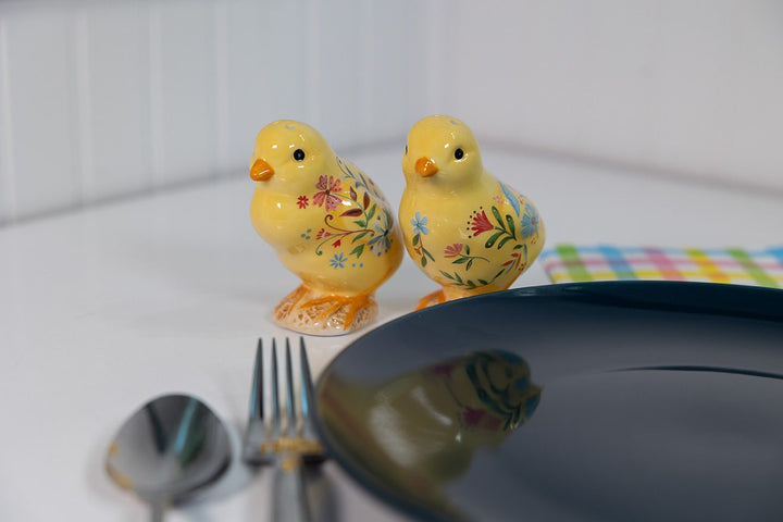 Blooming Garden Floral Chicks Salt & Pepper Set