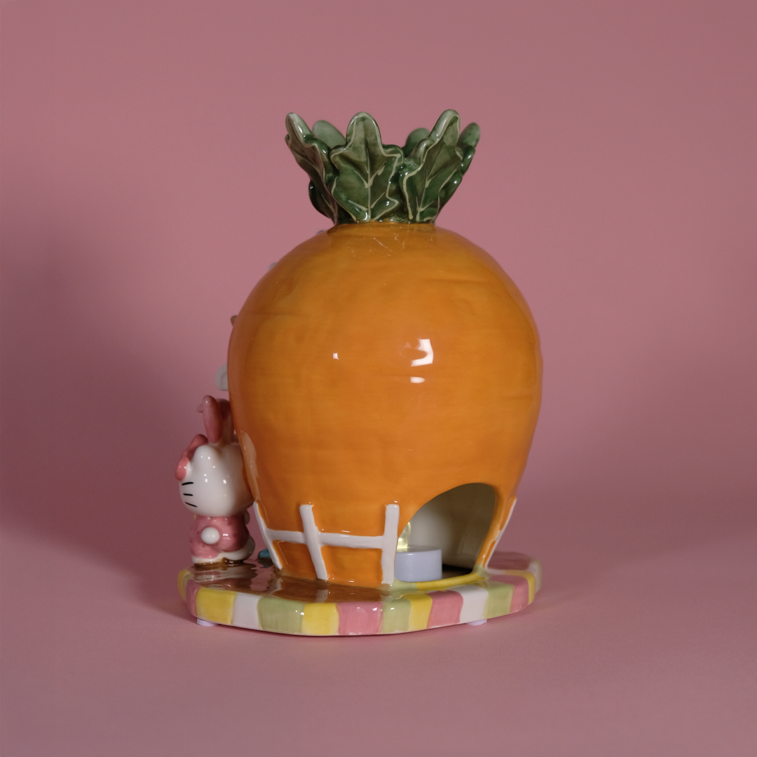Hello Kitty and Friends Carrot Candle House